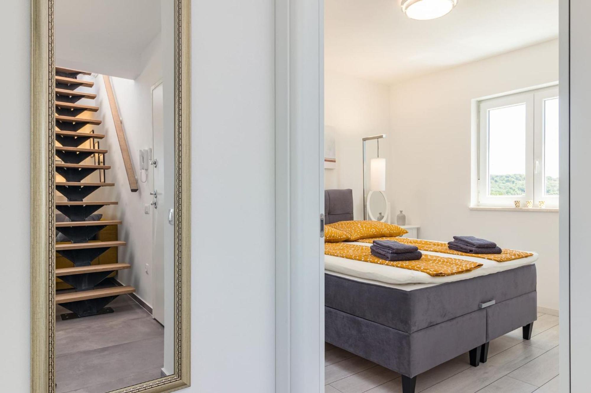 Penthouse Apartment Sax Medulin Bagian luar foto